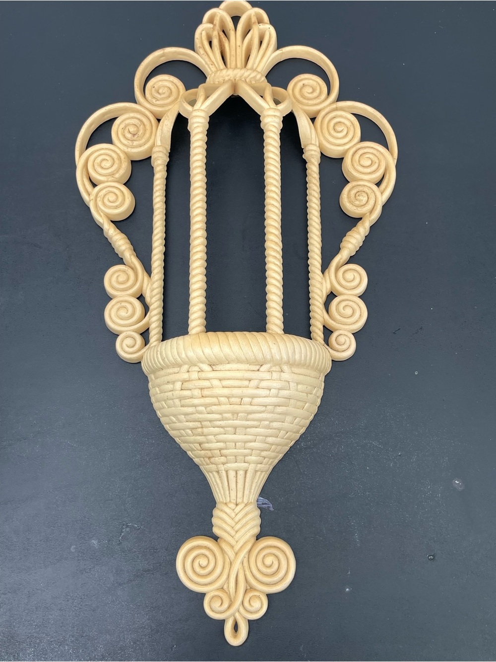 ⭐️Burwood 1972 Decorative Wicker-Style Wall Basket